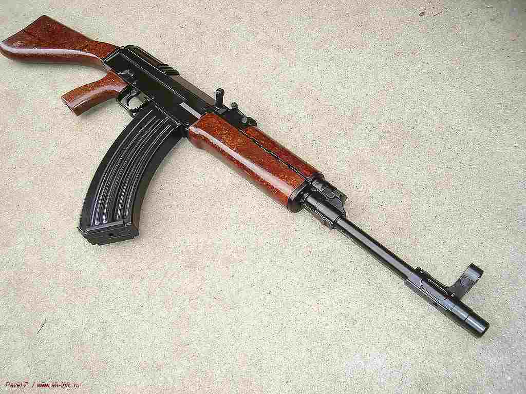vz.58 с пластиковой фурнитурой